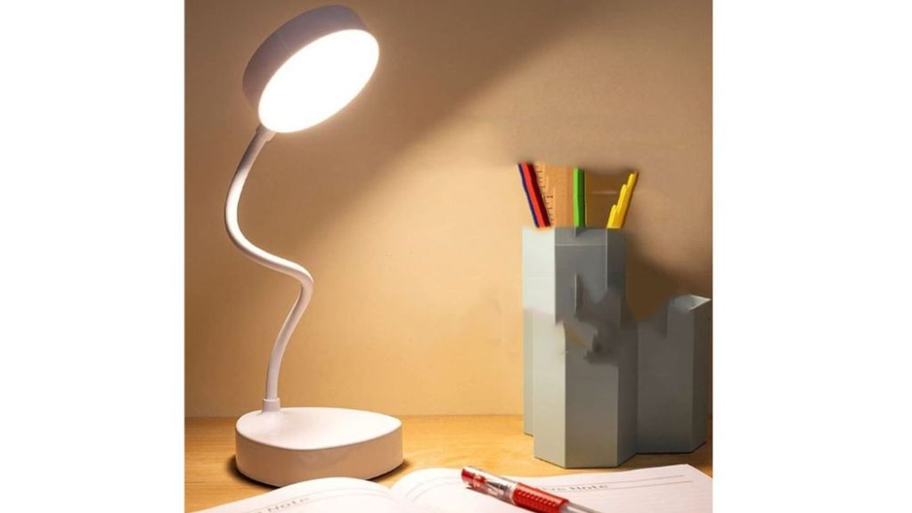 Wooum Rechargeable LED Desk