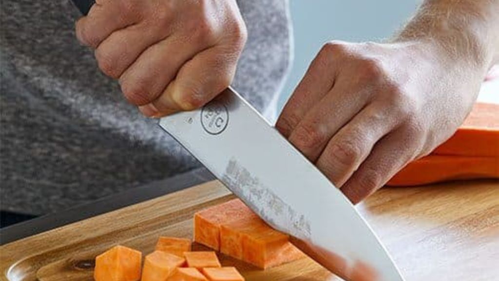 Let's Get to the Details of Different Types of Kitchen Knives! 1