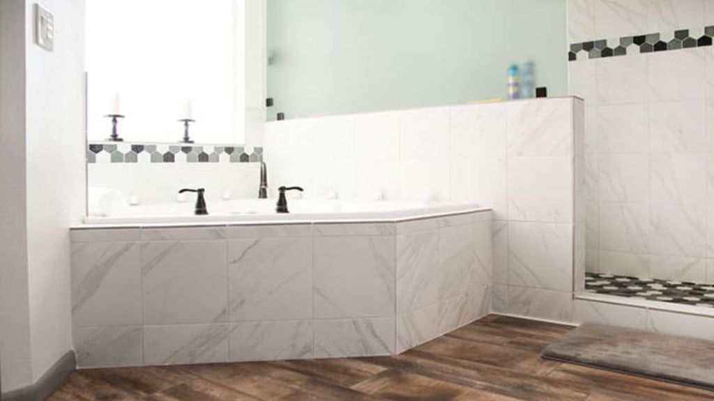 Plastic Laminate Tiles: Best Tiles For Bathroom