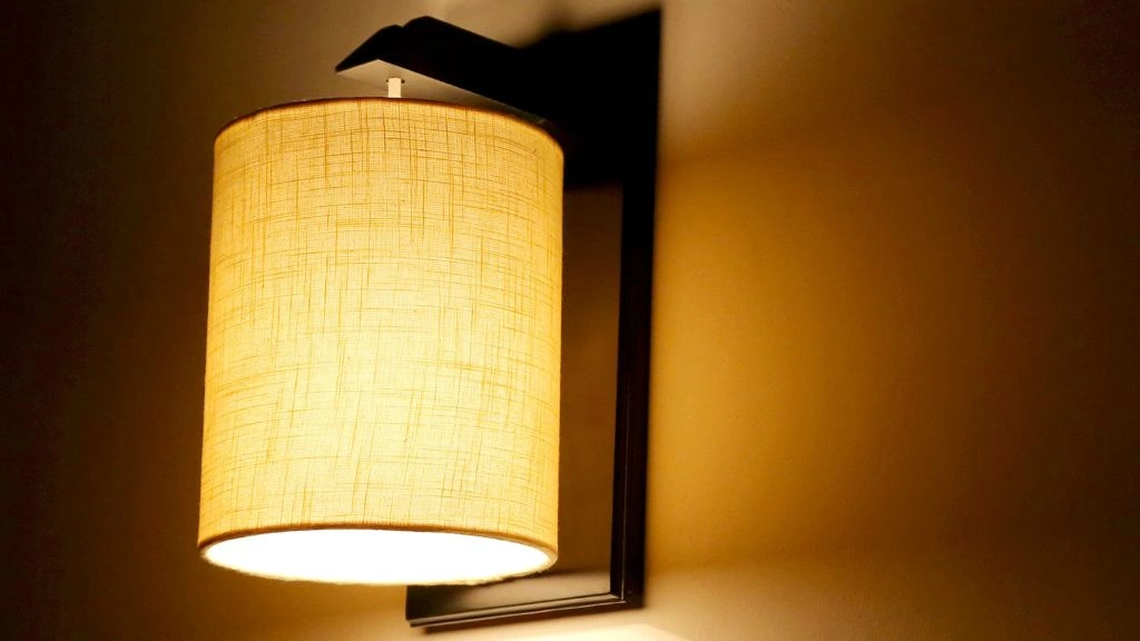 Wall Lamp