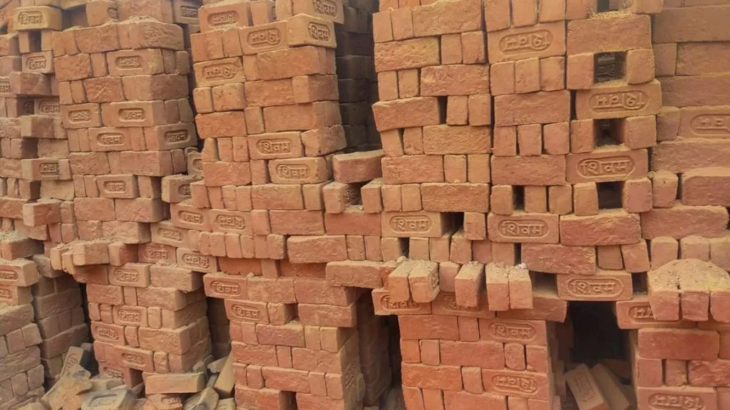 Different Types of Bricks -Burnt Clay Bricks